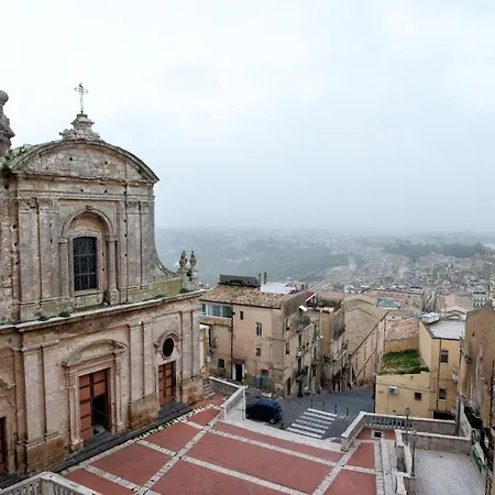 Sant'agostino Andyourdreams Ferienhaus Caltagirone